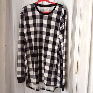 XL Lularoe Long Sleeve Plaid Hudson
